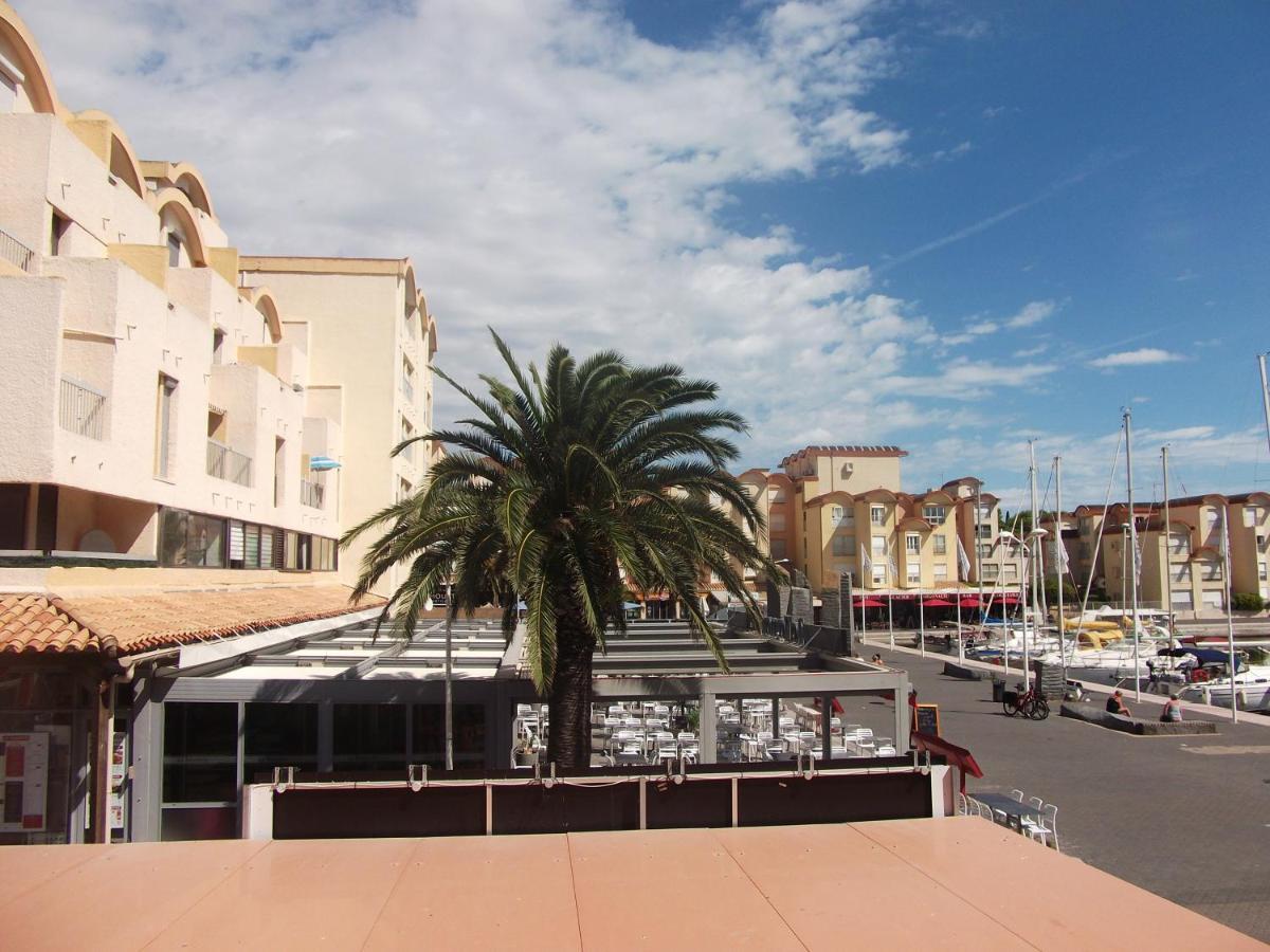 Studio Sur Le Port, Climatisation, Wifi, Piscine, Lave-Linge グリュイッサン エクステリア 写真