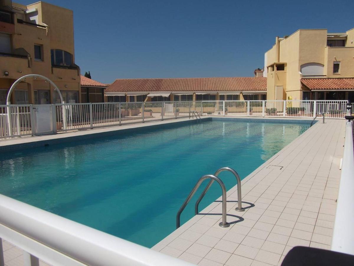 Studio Sur Le Port, Climatisation, Wifi, Piscine, Lave-Linge グリュイッサン エクステリア 写真